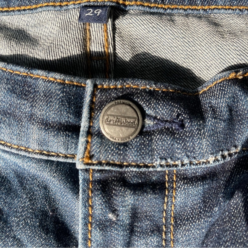 DRIFTWOOD Classic Blue Embroidered Jeans with Distressed Detailing USA Denim Y2K - Picture 4 of 10